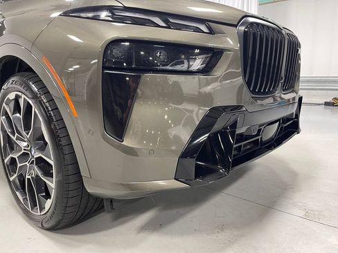 Used 2024 BMW X7 M60i w/ Climate Comfort Package AWD/4WD image 11