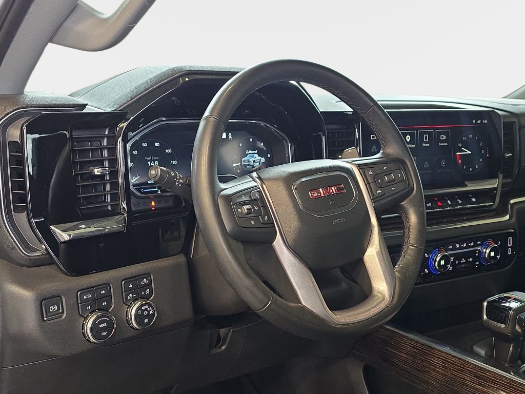 Used 2023 GMC Sierra 1500 Elevation w/ Elevation Premium Package AWD/4WD image 19