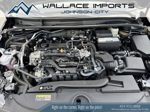 Used 2025 Toyota Corolla LE FWD image 41