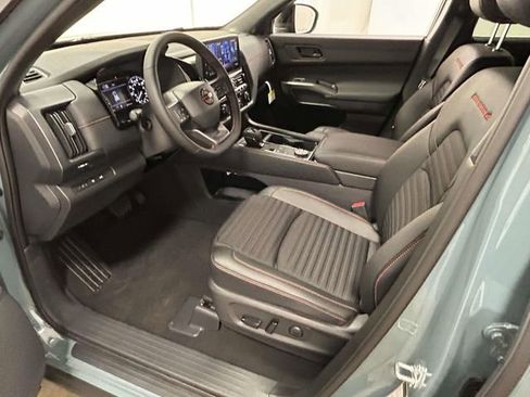 New 2026 Nissan Pathfinder Rock Creek image 11