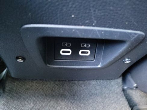 Used 2024 Toyota Corolla Cross LE FWD image 15