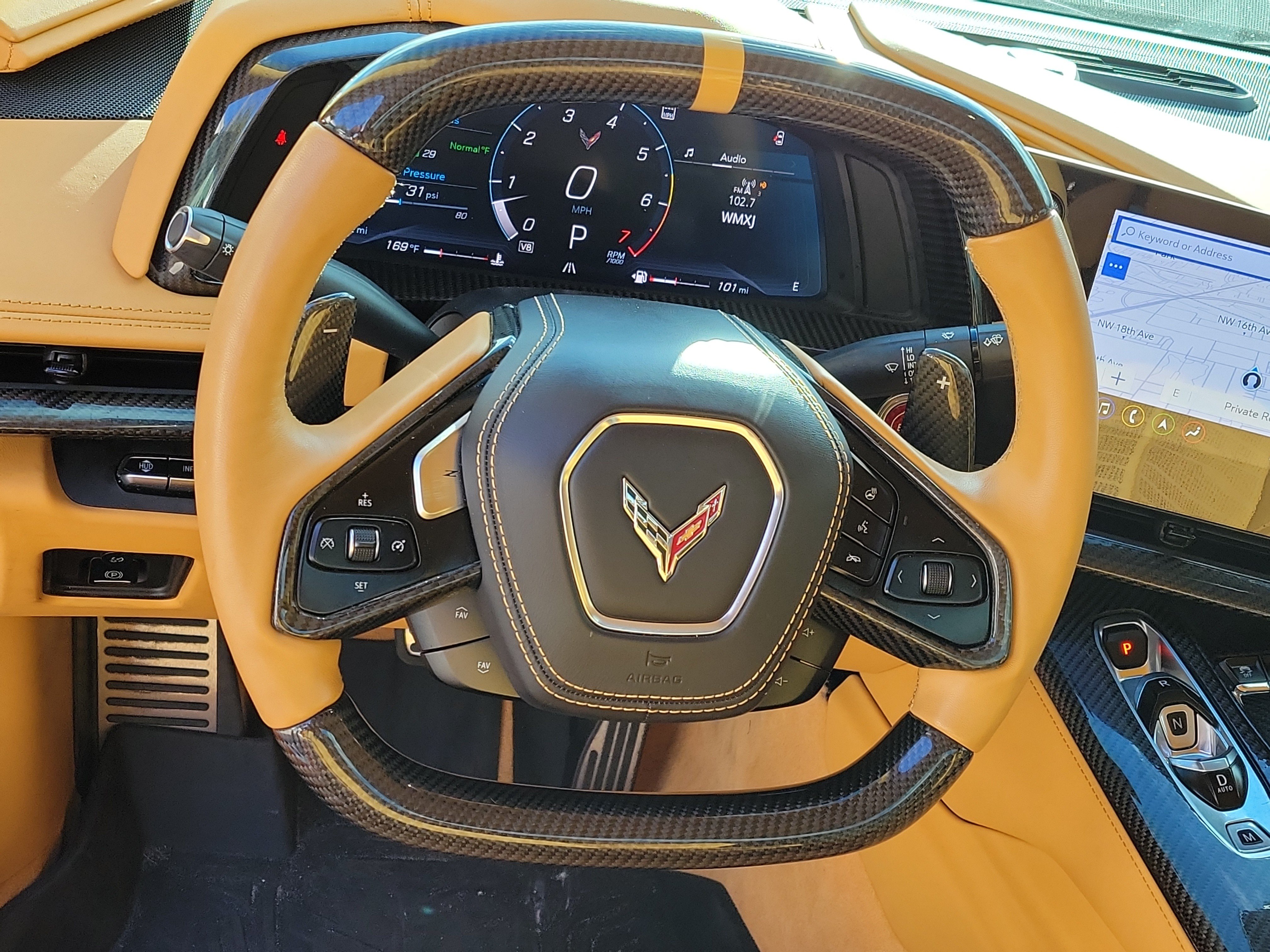 Used 2022 Chevrolet Corvette Stingray Premium Conv w/ Z51 Performance Package RWD image 16
