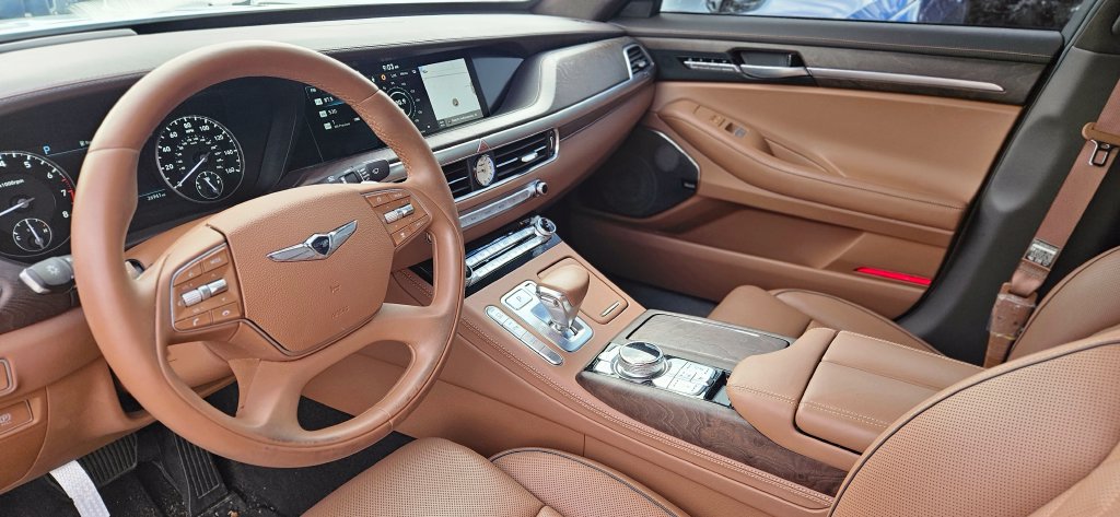 Used 2022 Genesis G90 5.0 Ultimate AWD/4WD image 35