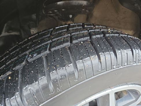 Used 2020 Subaru Crosstrek 2.0i Limited image 11