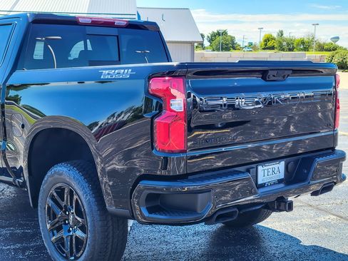 New 2026 Chevrolet Silverado 1500 LT Trail Boss w/ Safety Package AWD/4WD image 6
