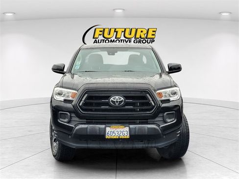 Used 2021 Toyota Tacoma 4x4 Double Cab image 3