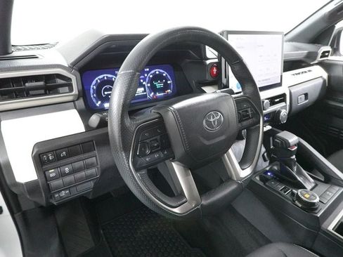 Used 2024 Toyota Tacoma TRD Off-Road AWD/4WD image 22