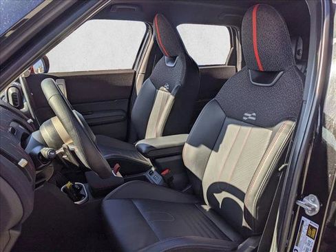 Certified 2025 MINI Cooper Countryman John Cooper Works w/ Comfort Package Max image 15