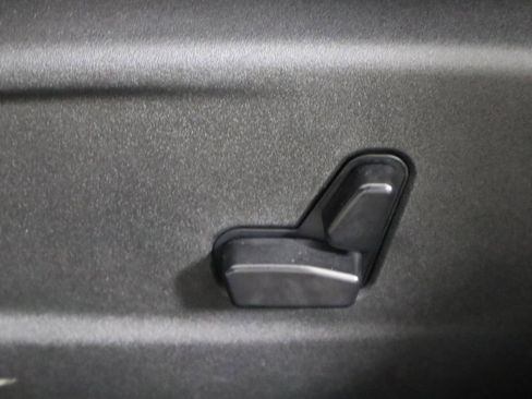 Used 2023 Dodge Charger SXT RWD image 23
