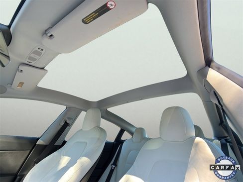 Used 2021 Tesla Model 3 Long Range image 39