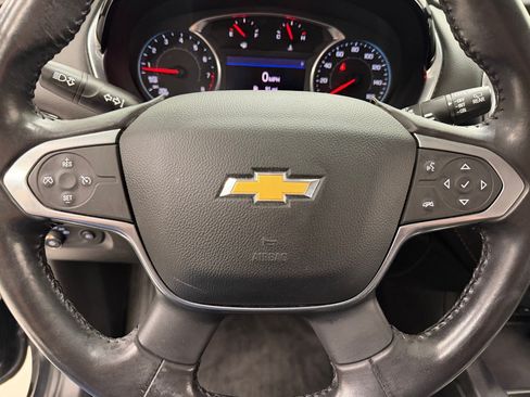 Used 2020 Chevrolet Traverse LT AWD/4WD image 9