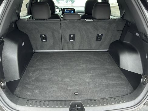 Used 2025 Chevrolet Equinox LT image 8