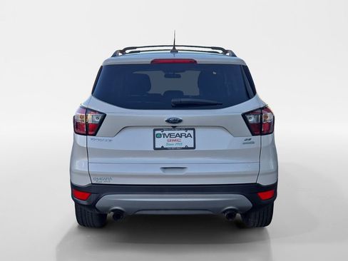 Used 2018 Ford Escape SE w/ SE Sync 3 Package image 5