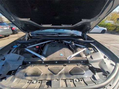 Certified 2023 BMW X7 xDrive40i w/ Executive Package image 20