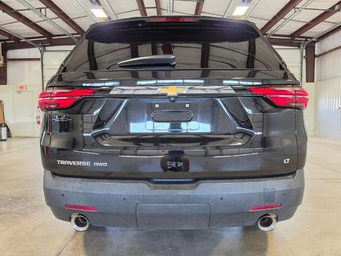 Used 2022 Chevrolet Traverse LT AWD/4WD image 4