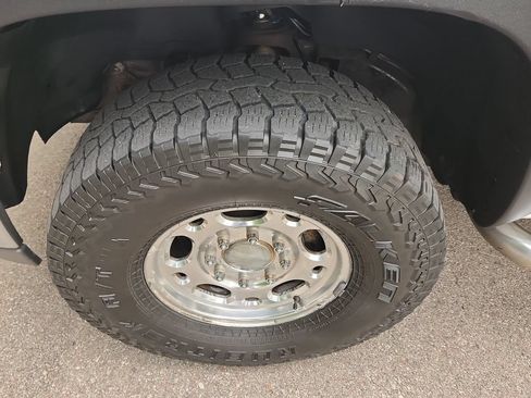 Used 2002 Chevrolet Silverado 2500 LS AWD/4WD image 12