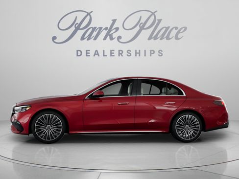 Used 2026 Mercedes-Benz E 350 Sedan image 11