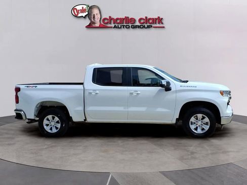 Used 2025 Chevrolet Silverado 1500 LT w/ Safety Package AWD/4WD image 6