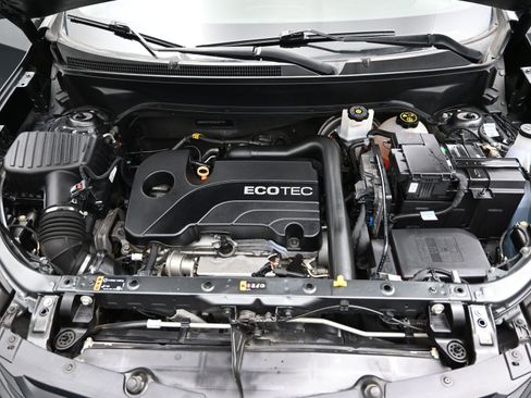 Used 2019 Chevrolet Equinox LS image 7