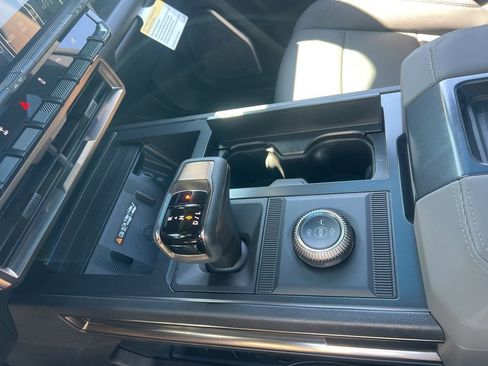 Used 2024 GMC Hummer EV 3X w/ Battery Pack, 24 Module Pack AWD/4WD image 20