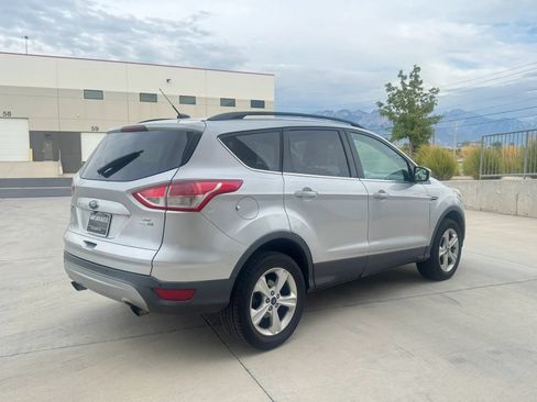 Used 2015 Ford Escape SE w/ Equipment Group 201A AWD/4WD image 5