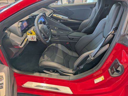 New 2025 Chevrolet Corvette E-Ray image 11