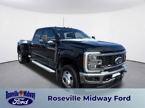 Used 2023 Ford F350 Lariat w/ FX4 Off-Road Package AWD/4WD image 1