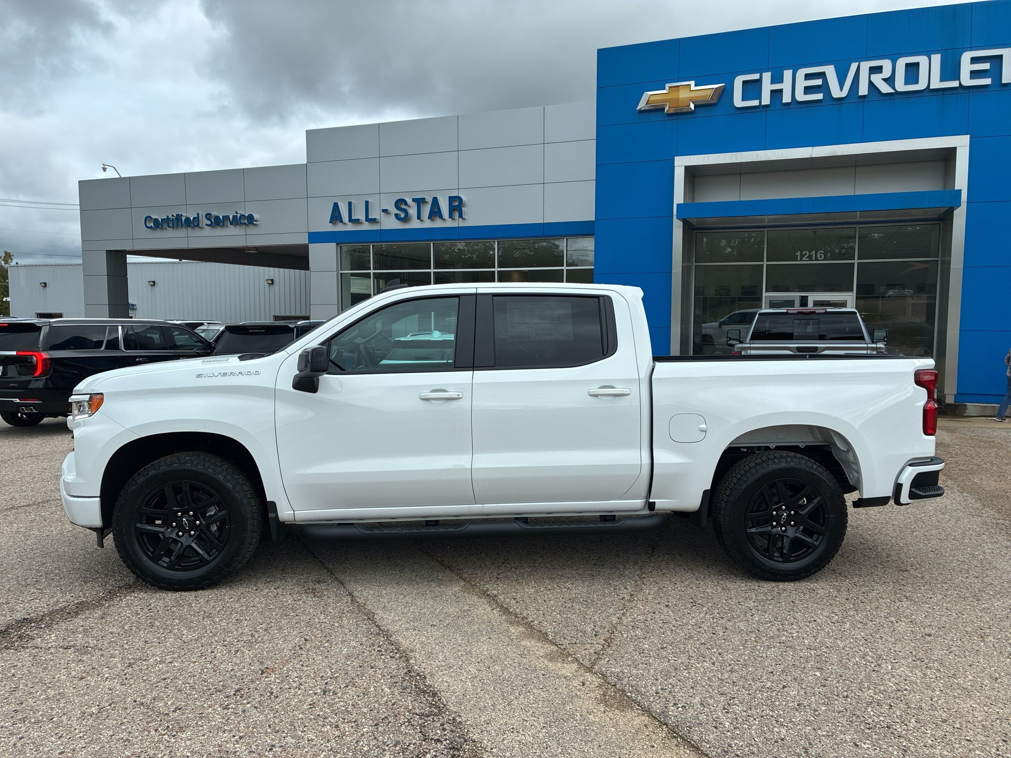 New 2026 Chevrolet Silverado 1500 RST w/ RST Select Package RWD image 4