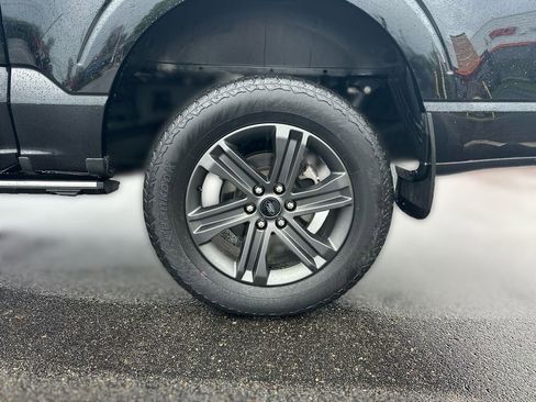 Used 2023 Ford F150 Lariat w/ Equipment Group 502A High image 17