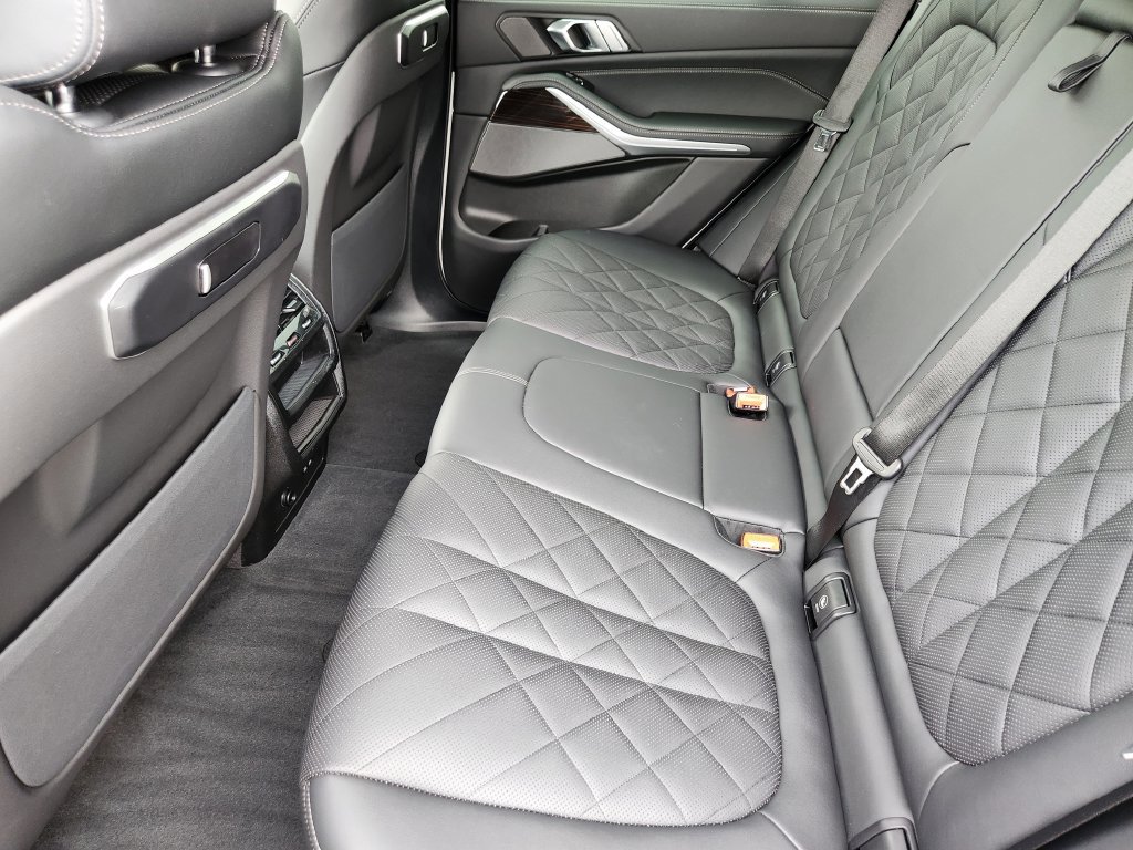 Used 2026 BMW X5 xDrive40i AWD/4WD image 19