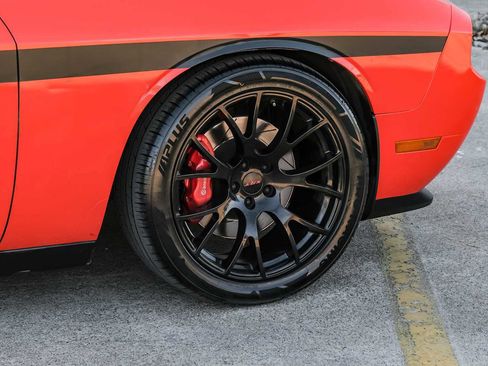 Used 2009 Dodge Challenger SRT8 w/ SRT Option Group II image 52