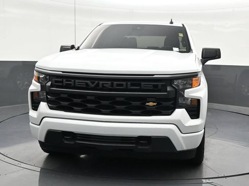 Used 2022 Chevrolet Silverado 1500 Custom RWD image 9