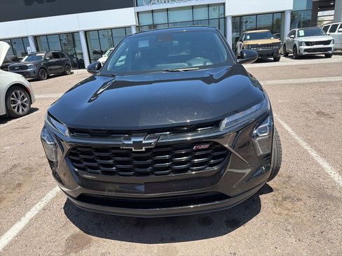 Used 2024 Chevrolet Trax RS w/ Driver Confidence Package FWD image 7