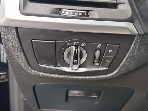 Used 2023 BMW X4 xDrive30i w/ M Sport Package image 22