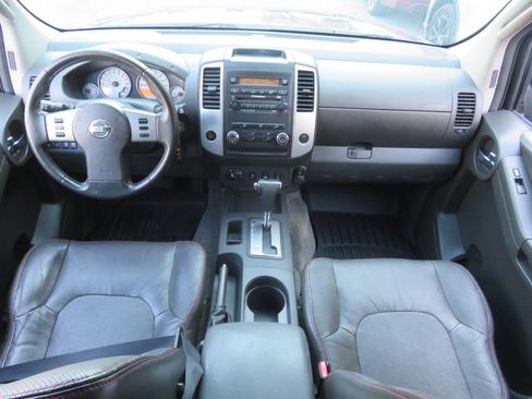 Used 2012 Nissan Xterra PRO-4X w/ Pro-4x Leather Pkg image 12