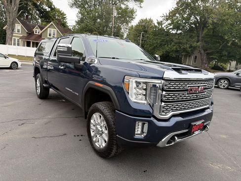 Used 2021 GMC Sierra 2500 Denali w/ Denali Ultimate Package AWD/4WD image 7