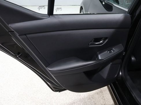 Used 2024 Nissan Sentra S image 18