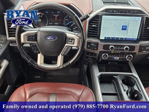 Used 2022 Ford F250 Platinum AWD/4WD image 19