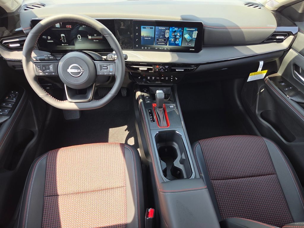 New 2027 Nissan Kicks SR w/ SR Premium Package FWD image 8