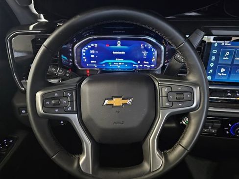 Used 2026 Chevrolet Silverado 1500 LT RWD image 33