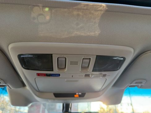 Used 2017 Subaru Outback 2.5i Limited image 35