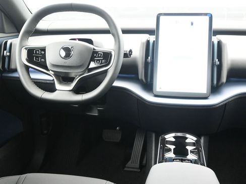 New 2026 Volvo EX30 Cross Country Ultra AWD/4WD image 12