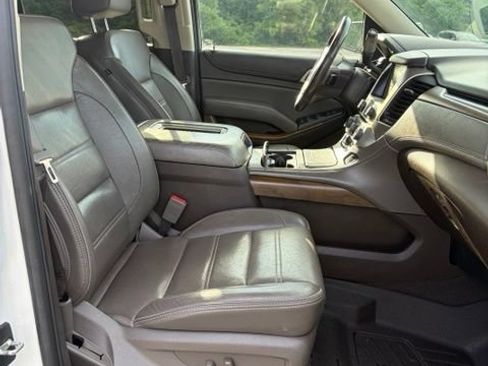 Used 2020 GMC Yukon XL Denali w/ Open Road Package RWD image 15