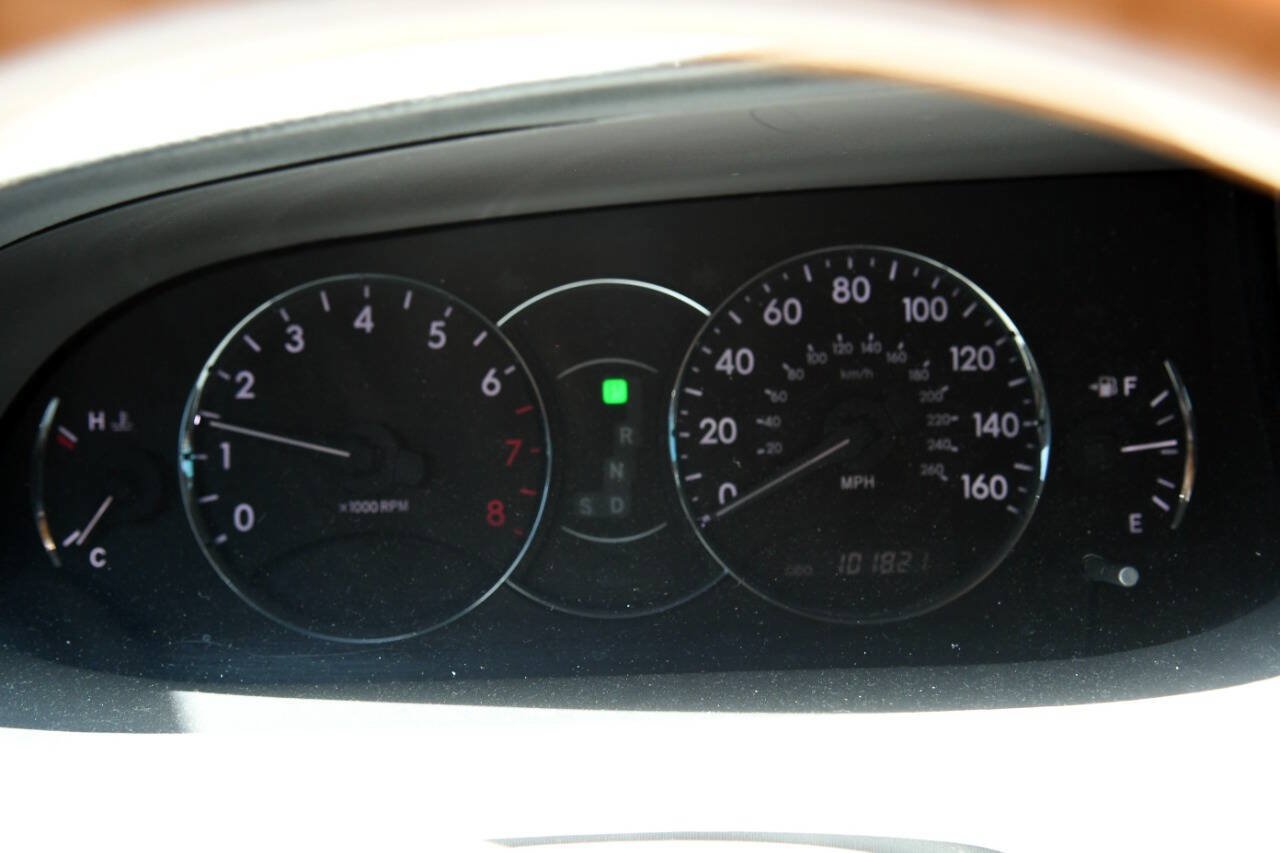 Used 2007 Toyota Avalon Touring FWD image 27