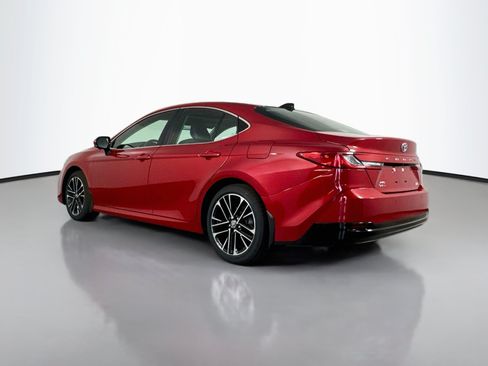 Certified 2025 Toyota Camry XLE w/ Premium Plus Package AWD/4WD image 5
