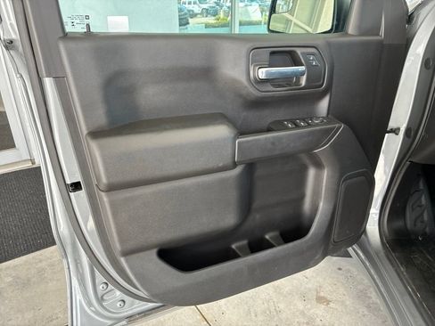 Used 2025 Chevrolet Silverado 1500 W/T w/ WT Value Package AWD/4WD image 18