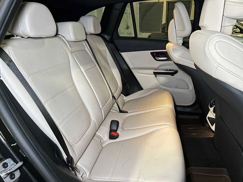 Certified 2025 Mercedes-Benz GLC 300 GLC 300 image 14