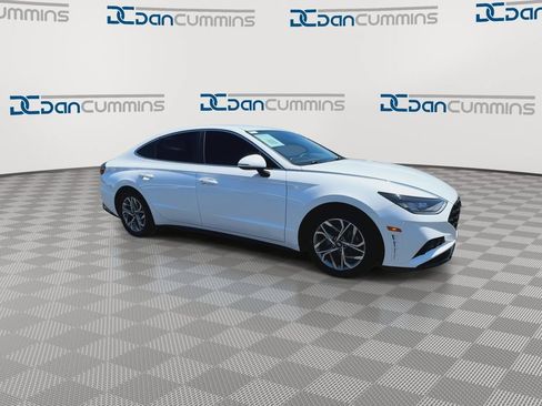 Used 2023 Hyundai Sonata SEL w/ Cargo Package FWD image 2