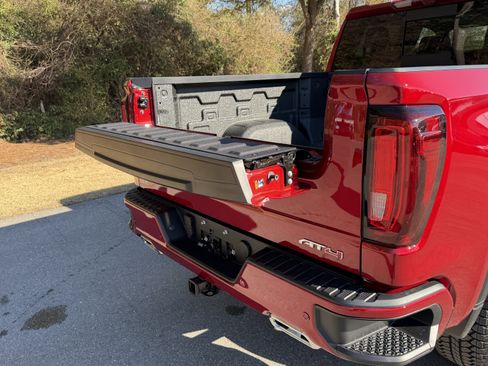 New 2026 GMC Sierra 1500 AT4 w/ Technology Package image 11