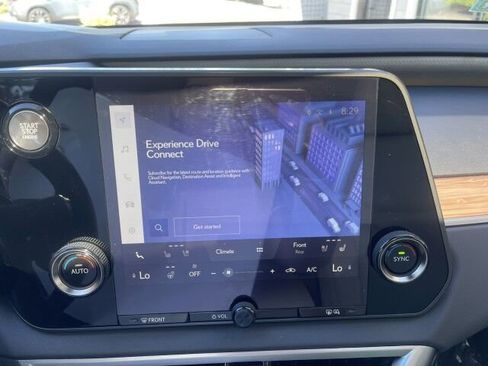 Used 2023 Lexus RX 350 Premium image 23